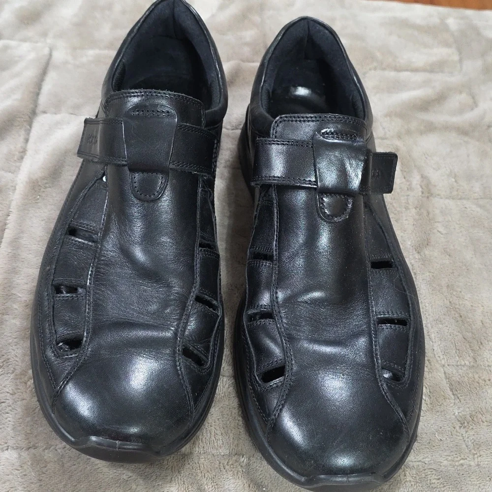 Ecco Irving Men's Black Leather Fisherman Loafers Hook/Loop Casual Sz 46/12-12.5